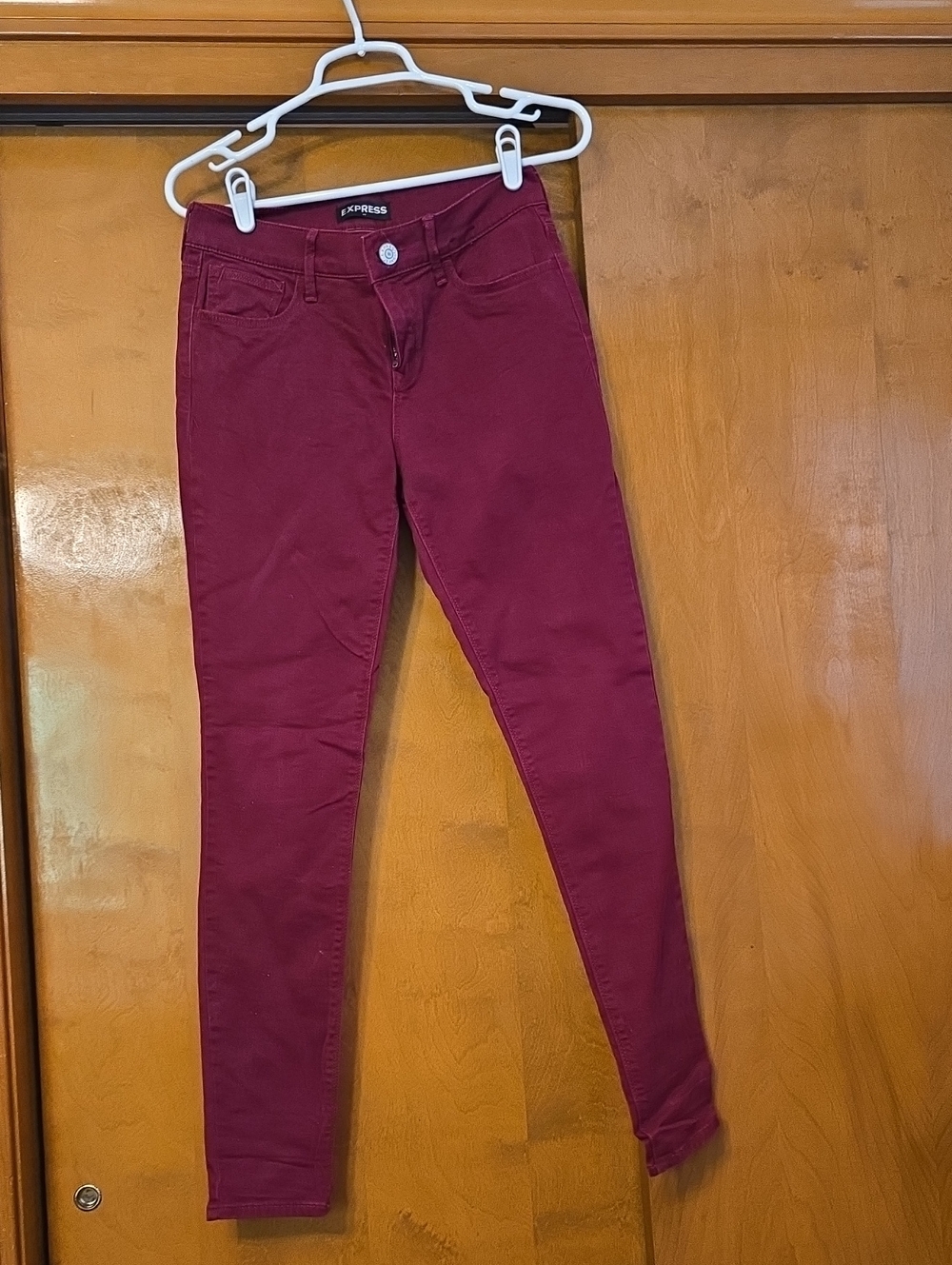 Express Women's Burgundy Skinny Pants